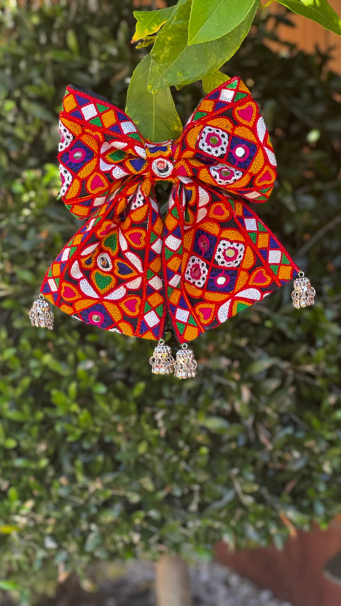 Kutch Luxe Bow