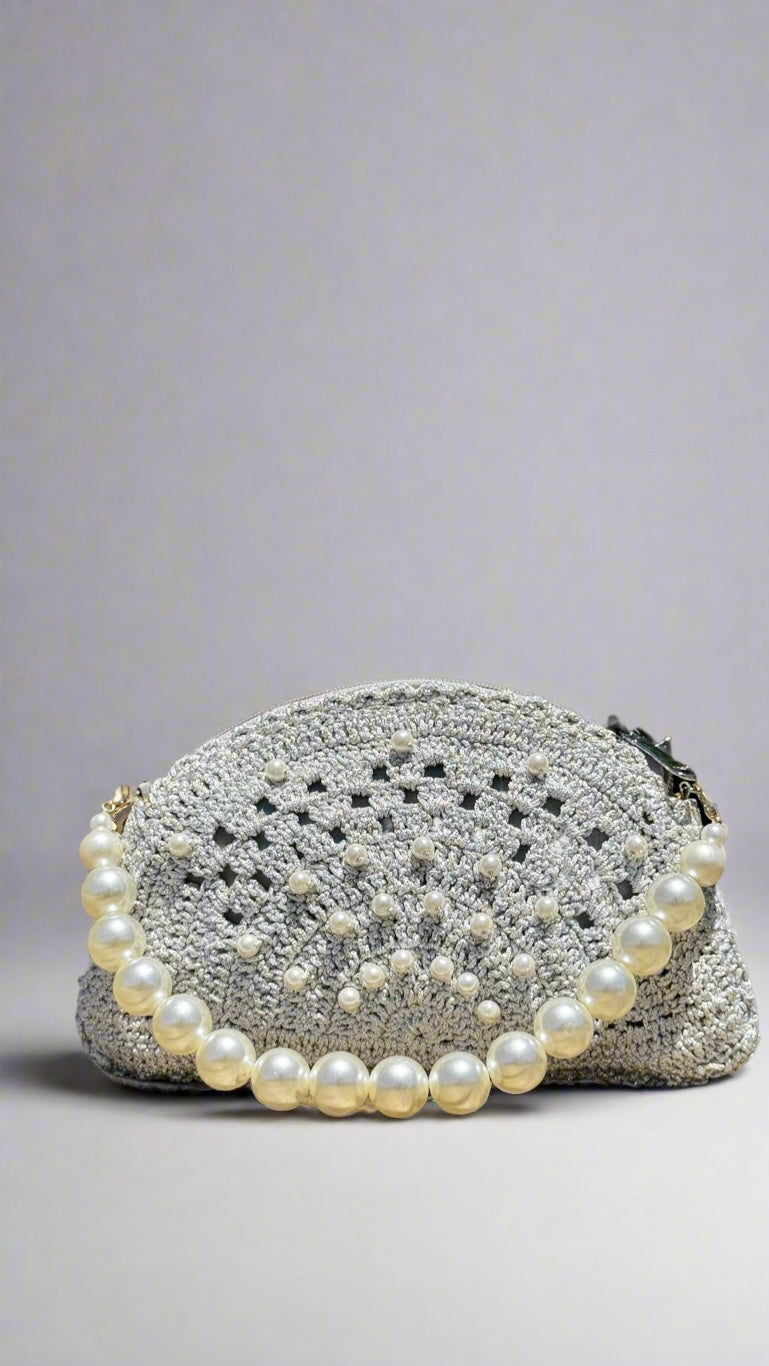 Luxe Loom Baguette