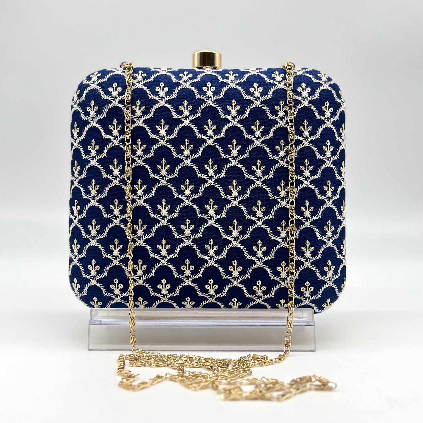 Chikankari clutch - Square