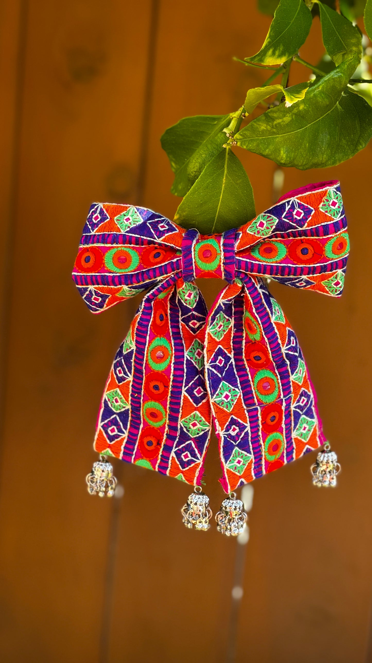 Kutch Luxe Bow